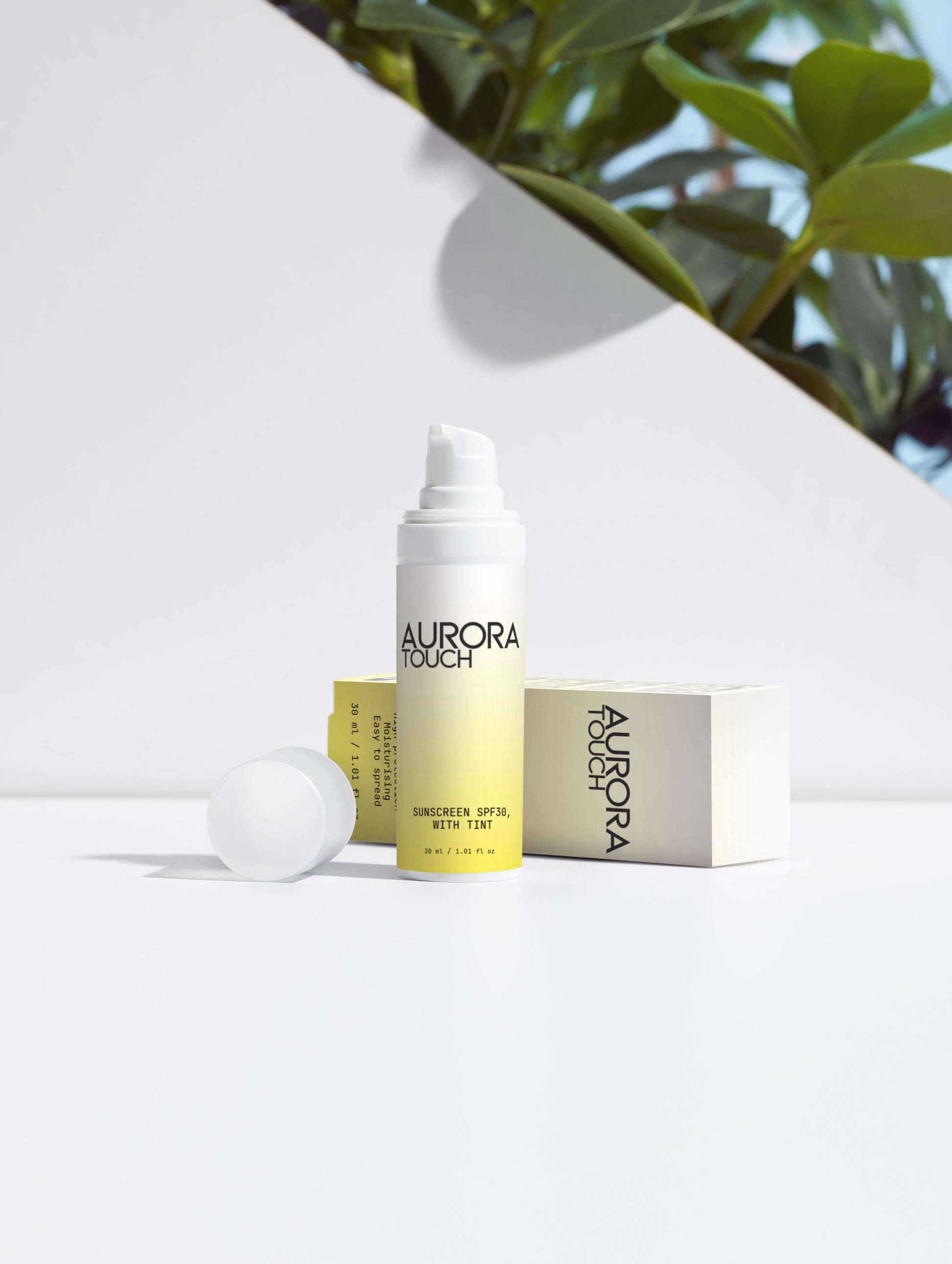 Sunscreen SPF30, with tint